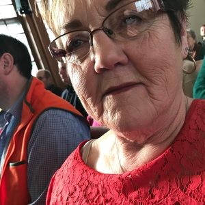 Meet your Posher, Dolores